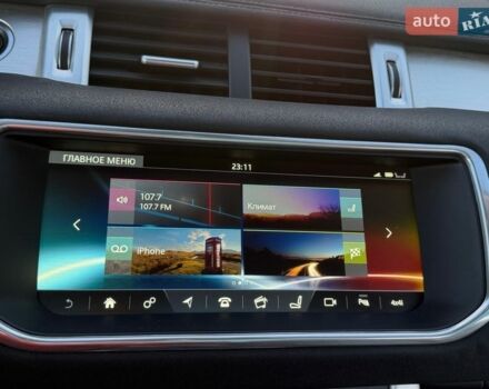 Сірий Ленд Ровер Рендж Ровер Евок, об'ємом двигуна 2 л та пробігом 88 тис. км за 20500 $, фото 28 на Automoto.ua