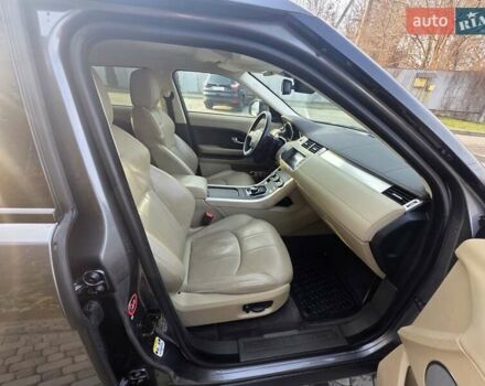 Серый Ленд Ровер Рендж Ровер Эвок, объемом двигателя 2 л и пробегом 149 тыс. км за 21950 $, фото 52 на Automoto.ua