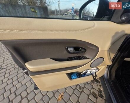 Серый Ленд Ровер Рендж Ровер Эвок, объемом двигателя 2 л и пробегом 149 тыс. км за 21950 $, фото 72 на Automoto.ua