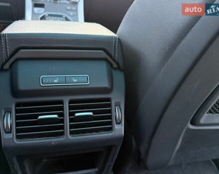 Сірий Ленд Ровер Рендж Ровер Евок, об'ємом двигуна 2 л та пробігом 88 тис. км за 20500 $, фото 17 на Automoto.ua