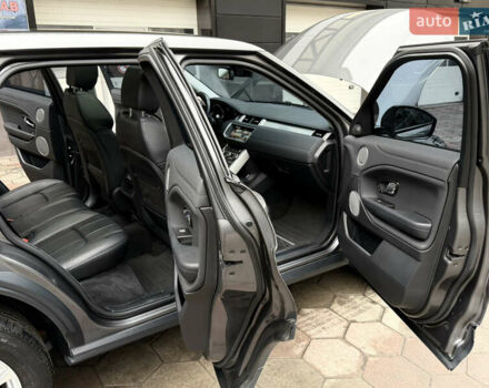 Сірий Ленд Ровер Рендж Ровер Евок, об'ємом двигуна 2 л та пробігом 98 тис. км за 22400 $, фото 41 на Automoto.ua