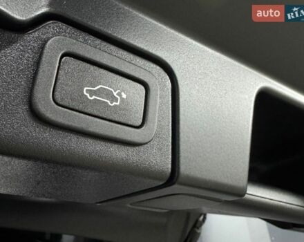 Серый Ленд Ровер Рендж Ровер Эвок, объемом двигателя 2 л и пробегом 120 тыс. км за 17650 $, фото 25 на Automoto.ua