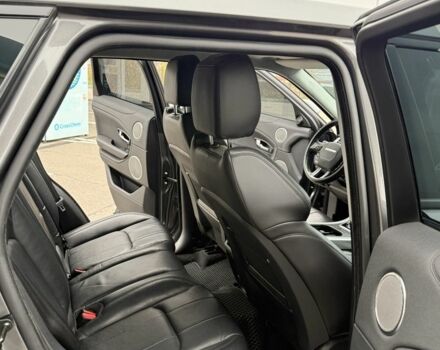 Сірий Ленд Ровер Рендж Ровер Евок, об'ємом двигуна 2 л та пробігом 65 тис. км за 21900 $, фото 16 на Automoto.ua