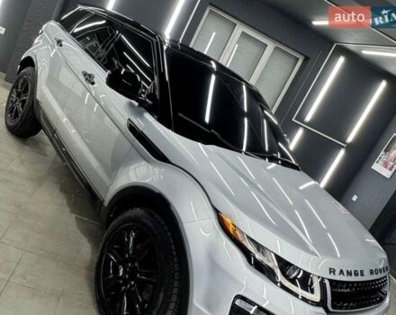 Серый Ленд Ровер Рендж Ровер Эвок, объемом двигателя 2 л и пробегом 120 тыс. км за 17650 $, фото 2 на Automoto.ua