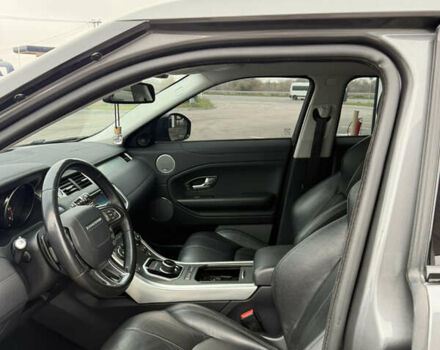 Сірий Ленд Ровер Рендж Ровер Евок, об'ємом двигуна 2 л та пробігом 65 тис. км за 21900 $, фото 15 на Automoto.ua