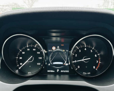 Серый Ленд Ровер Рендж Ровер Эвок, объемом двигателя 2 л и пробегом 70 тыс. км за 26500 $, фото 23 на Automoto.ua