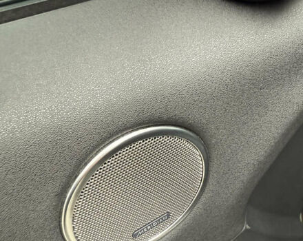 Сірий Ленд Ровер Рендж Ровер Евок, об'ємом двигуна 2 л та пробігом 65 тис. км за 21900 $, фото 17 на Automoto.ua