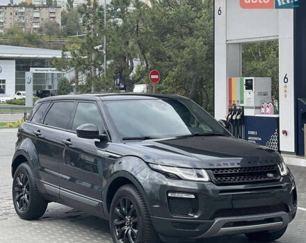Сірий Ленд Ровер Рендж Ровер Евок, об'ємом двигуна 2 л та пробігом 179 тис. км за 26000 $, фото 2 на Automoto.ua