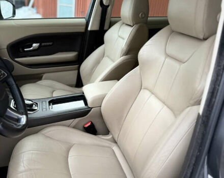 Сірий Ленд Ровер Рендж Ровер Евок, об'ємом двигуна 2 л та пробігом 170 тис. км за 20800 $, фото 19 на Automoto.ua