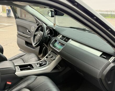 Сірий Ленд Ровер Рендж Ровер Евок, об'ємом двигуна 2 л та пробігом 65 тис. км за 21900 $, фото 18 на Automoto.ua