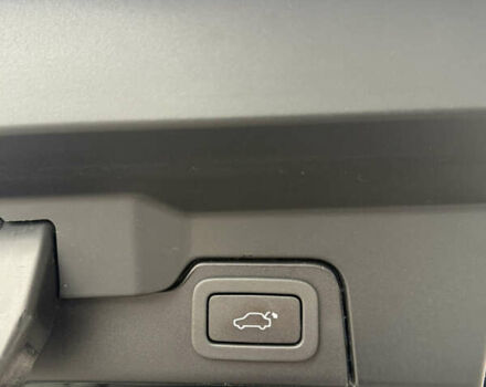 Сірий Ленд Ровер Рендж Ровер Евок, об'ємом двигуна 2 л та пробігом 65 тис. км за 21900 $, фото 19 на Automoto.ua