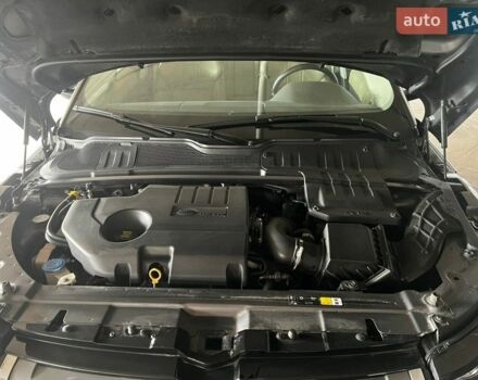 Серый Ленд Ровер Рендж Ровер Эвок, объемом двигателя 2 л и пробегом 59 тыс. км за 30000 $, фото 4 на Automoto.ua