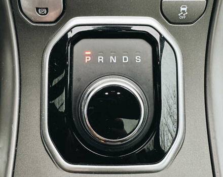 Серый Ленд Ровер Рендж Ровер Эвок, объемом двигателя 2 л и пробегом 70 тыс. км за 26500 $, фото 21 на Automoto.ua