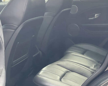 Сірий Ленд Ровер Рендж Ровер Евок, об'ємом двигуна 2 л та пробігом 179 тис. км за 26000 $, фото 5 на Automoto.ua