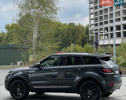Сірий Ленд Ровер Рендж Ровер Евок, об'ємом двигуна 2 л та пробігом 179 тис. км за 26000 $, фото 4 на Automoto.ua
