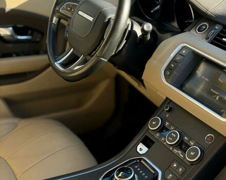 Сірий Ленд Ровер Рендж Ровер Евок, об'ємом двигуна 2 л та пробігом 170 тис. км за 20800 $, фото 14 на Automoto.ua