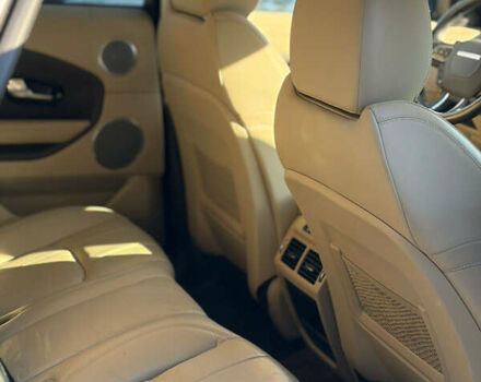 Сірий Ленд Ровер Рендж Ровер Евок, об'ємом двигуна 2 л та пробігом 170 тис. км за 20800 $, фото 16 на Automoto.ua