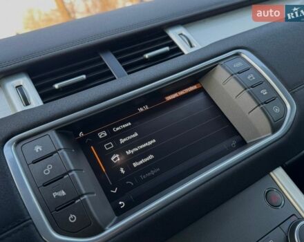 Серый Ленд Ровер Рендж Ровер Эвок, объемом двигателя 2 л и пробегом 130 тыс. км за 23900 $, фото 58 на Automoto.ua