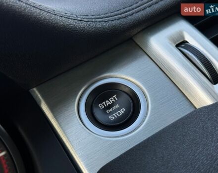 Серый Ленд Ровер Рендж Ровер Эвок, объемом двигателя 2 л и пробегом 130 тыс. км за 23900 $, фото 53 на Automoto.ua