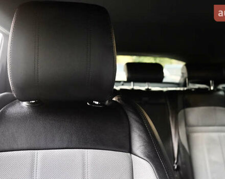 Серый Ленд Ровер Рендж Ровер Эвок, объемом двигателя 2 л и пробегом 95 тыс. км за 37800 $, фото 44 на Automoto.ua