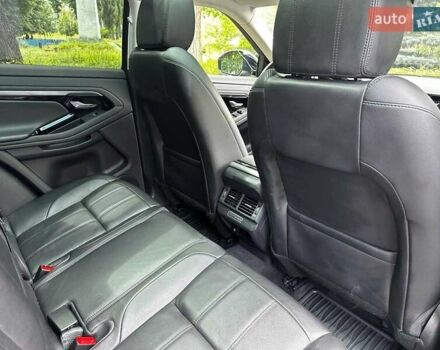 Серый Ленд Ровер Рендж Ровер Эвок, объемом двигателя 2 л и пробегом 65 тыс. км за 30790 $, фото 27 на Automoto.ua