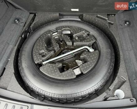 Серый Ленд Ровер Рендж Ровер Эвок, объемом двигателя 2 л и пробегом 83 тыс. км за 34990 $, фото 20 на Automoto.ua