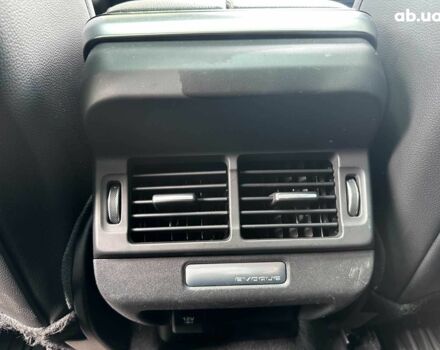 Сірий Ленд Ровер Рендж Ровер Евок, об'ємом двигуна 2 л та пробігом 65 тис. км за 30790 $, фото 23 на Automoto.ua