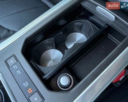 Серый Ленд Ровер Рендж Ровер Эвок, объемом двигателя 2 л и пробегом 130 тыс. км за 23900 $, фото 64 на Automoto.ua