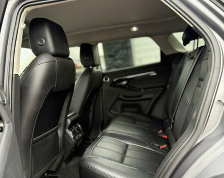 Серый Ленд Ровер Рендж Ровер Эвок, объемом двигателя 2 л и пробегом 120 тыс. км за 35000 $, фото 29 на Automoto.ua