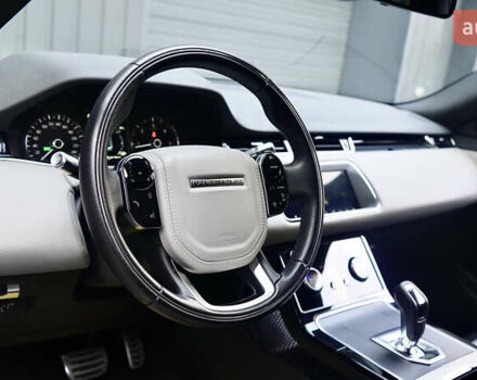 Серый Ленд Ровер Рендж Ровер Эвок, объемом двигателя 2 л и пробегом 95 тыс. км за 37800 $, фото 29 на Automoto.ua