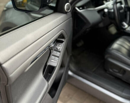 Серый Ленд Ровер Рендж Ровер Эвок, объемом двигателя 2 л и пробегом 120 тыс. км за 35000 $, фото 11 на Automoto.ua