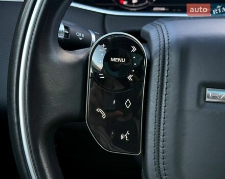 Сірий Ленд Ровер Рендж Ровер Евок, об'ємом двигуна 2 л та пробігом 71 тис. км за 30500 $, фото 26 на Automoto.ua