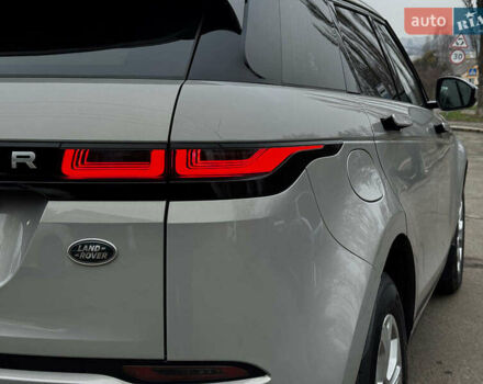 Сірий Ленд Ровер Рендж Ровер Евок, об'ємом двигуна 2 л та пробігом 65 тис. км за 28000 $, фото 16 на Automoto.ua