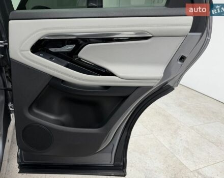 Серый Ленд Ровер Рендж Ровер Эвок, объемом двигателя 2 л и пробегом 75 тыс. км за 31500 $, фото 27 на Automoto.ua