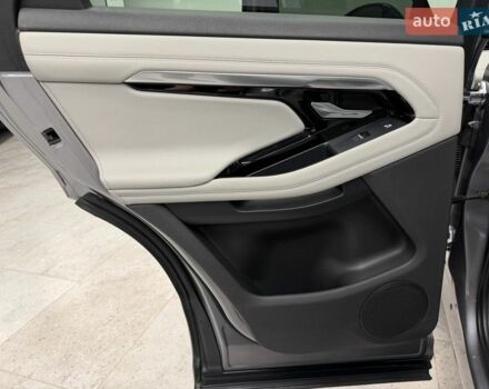 Серый Ленд Ровер Рендж Ровер Эвок, объемом двигателя 2 л и пробегом 75 тыс. км за 31500 $, фото 20 на Automoto.ua