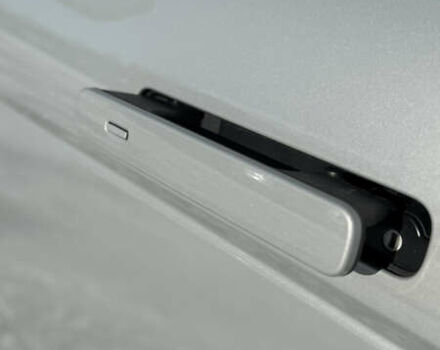 Сірий Ленд Ровер Рендж Ровер Евок, об'ємом двигуна 2 л та пробігом 71 тис. км за 29900 $, фото 20 на Automoto.ua