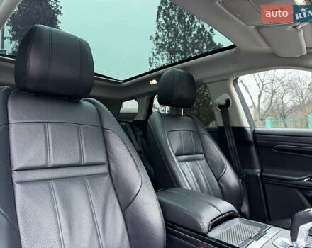Сірий Ленд Ровер Рендж Ровер Евок, об'ємом двигуна 2 л та пробігом 65 тис. км за 28000 $, фото 44 на Automoto.ua