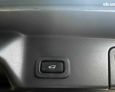 Сірий Ленд Ровер Рендж Ровер Евок, об'ємом двигуна 2 л та пробігом 65 тис. км за 30790 $, фото 25 на Automoto.ua