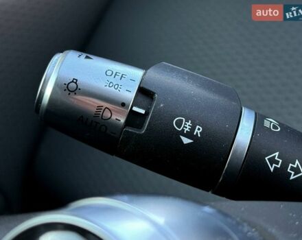 Сірий Ленд Ровер Рендж Ровер Евок, об'ємом двигуна 2 л та пробігом 71 тис. км за 30500 $, фото 30 на Automoto.ua