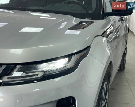 Сірий Ленд Ровер Рендж Ровер Евок, об'ємом двигуна 0 л та пробігом 61 тис. км за 34990 $, фото 4 на Automoto.ua