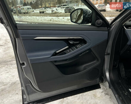 Сірий Ленд Ровер Рендж Ровер Евок, об'ємом двигуна 2 л та пробігом 70 тис. км за 29000 $, фото 23 на Automoto.ua