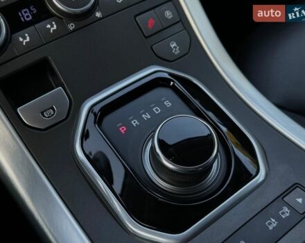 Серый Ленд Ровер Рендж Ровер Эвок, объемом двигателя 2 л и пробегом 130 тыс. км за 23900 $, фото 62 на Automoto.ua