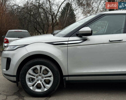 Сірий Ленд Ровер Рендж Ровер Евок, об'ємом двигуна 2 л та пробігом 65 тис. км за 28000 $, фото 23 на Automoto.ua