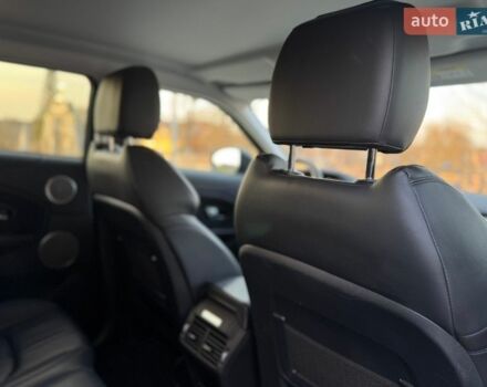 Серый Ленд Ровер Рендж Ровер Эвок, объемом двигателя 2 л и пробегом 130 тыс. км за 23900 $, фото 79 на Automoto.ua