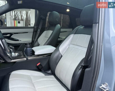 Сірий Ленд Ровер Рендж Ровер Евок, об'ємом двигуна 2 л та пробігом 161 тис. км за 29999 $, фото 14 на Automoto.ua