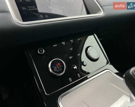 Сірий Ленд Ровер Рендж Ровер Евок, об'ємом двигуна 2 л та пробігом 70 тис. км за 29000 $, фото 10 на Automoto.ua