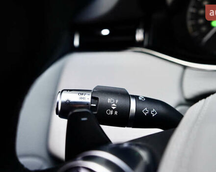 Серый Ленд Ровер Рендж Ровер Эвок, объемом двигателя 2 л и пробегом 95 тыс. км за 37800 $, фото 35 на Automoto.ua