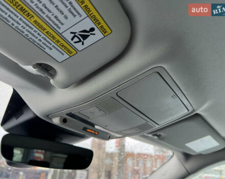 Сірий Ленд Ровер Рендж Ровер Евок, об'ємом двигуна 2 л та пробігом 70 тис. км за 29000 $, фото 17 на Automoto.ua