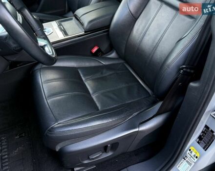 Сірий Ленд Ровер Рендж Ровер Евок, об'ємом двигуна 2 л та пробігом 71 тис. км за 30500 $, фото 12 на Automoto.ua