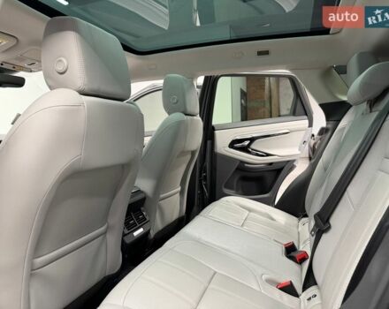 Серый Ленд Ровер Рендж Ровер Эвок, объемом двигателя 2 л и пробегом 75 тыс. км за 31500 $, фото 22 на Automoto.ua